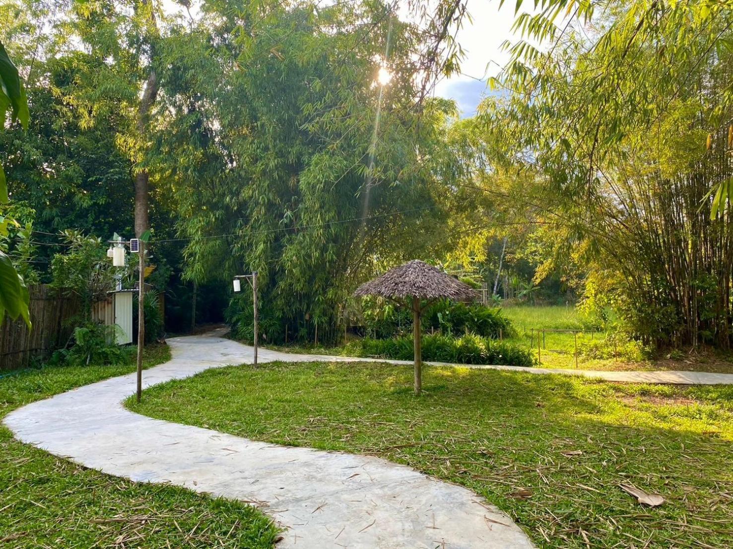 Baan Nai Baan Nok Resort Nakhon Nayok Esterno foto
