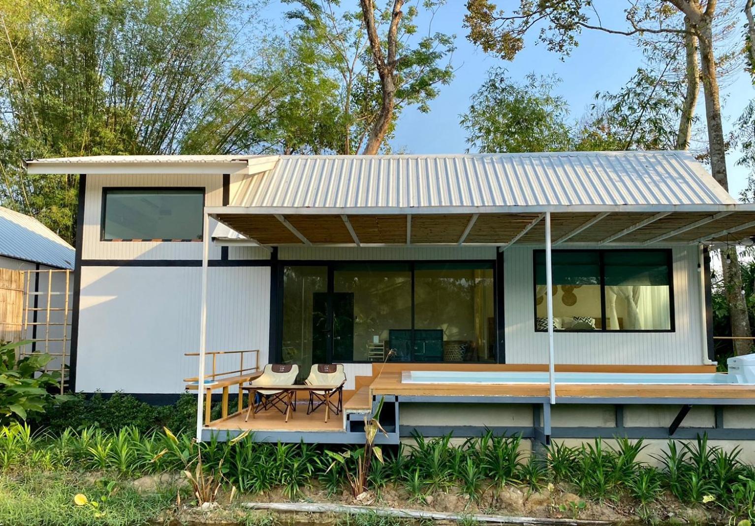 Baan Nai Baan Nok Resort Nakhon Nayok Esterno foto