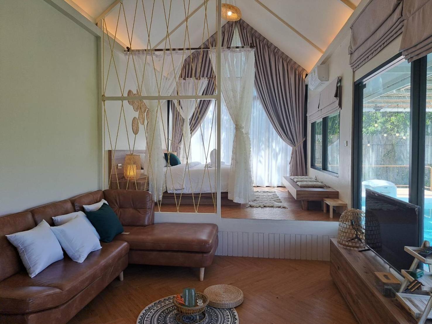 Baan Nai Baan Nok Resort Nakhon Nayok Esterno foto